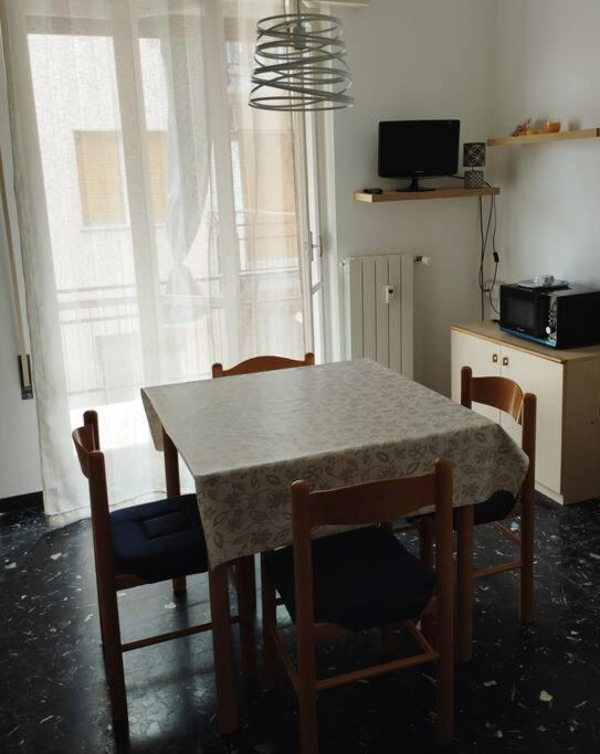 Loano Mare Apartman Kültér fotó